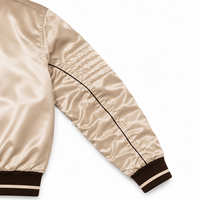 Jaket Bordir Satin Logo Kustom Unisex Pakaian Tim Baseball Grosir Dengan Kerah Bergaris Dan Kancing Tekan Depan