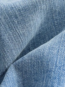 Jean en denim bleu et noir pour homme, coupe ample, jambe large, coton écologique, déchiré, décontracté - Product Image 4