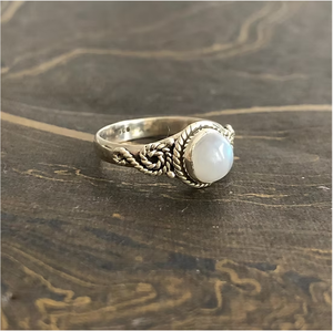 Designer <b>Moonstone</b> 925 Silver <b>Ring</b> for Unisex Fine Jewelry Accessories - Handmade collection for Parties & Occasion Wear - Product Image 3