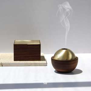 Quemador de incienso de madera y latón con tapa, minimalista, para mesa, para decoración del hogar, oficina, meditación, uso en hoteles. - Product Image 5