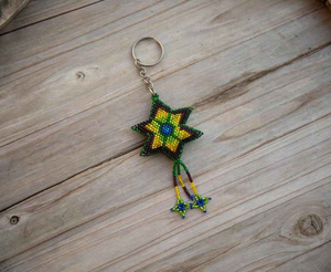 Porte-clés étoile perlée, ornement de Noël ethnique perlé, étoile perlée, produit indigène, porte-clés perlé pour sac à main par MULTI CRAFT - Product Image 4