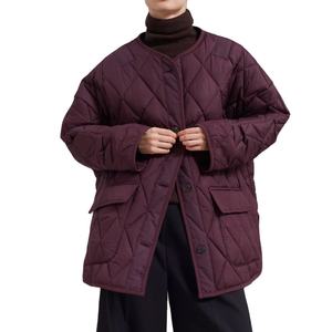 Veste matelassée pour femme OEM, veste légère tendance et élégante / Vêtement de rue décontracté, printemps automne, étiquette personnalisée, veste matelassée - Product Image 1