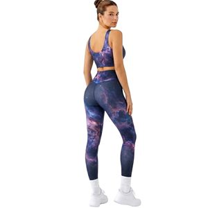 Conjuntos de Yoga para Mujer con Estampado Cósmico Galaxy, Ropa Deportiva Flexible de Alta Calidad de Nailon y Spandex, Compresión y Absorción del Sudor - Product Image 2