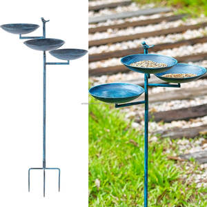 Décoration de jardin, bain d'oiseaux en métal, construction durable, revêtement résistant à la rouille, idéal pour une utilisation en extérieur et attire les oiseaux naturellement. - Product Image 6