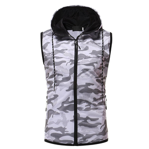 Chaleco sin mangas con capucha para hombre, estampado de camuflaje, cortavientos, con cremallera frontal, deportivo, corte regular, para otoño - Product Image 1