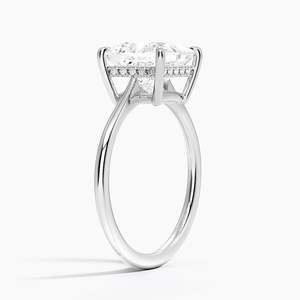Bague de fiançailles solitaire en moissanite taille princesse 2 carats, design à queue sculptée fendue - Product Image 4