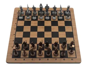 최신 디자인 금속 Staunton 체스 조각 동전 세트 비 접이식 나무 체스 보드 14 in 선물 홈 장식 및 재생
