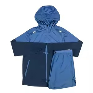 Ensemble de survêtement unisexe blanc et rouge à blocs de couleur, avec capuche et fermeture éclair, manches longues, style sportif, short inclus, en polyester respirant - Product Image 5