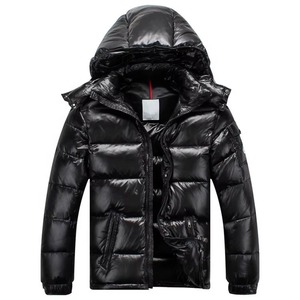 Veste matelassée à capuche pour homme, personnalisée ODM, avec fermeture éclair, chaude, imperméable et respirante, idéale pour l'hiver et les grandes tailles - Product Image 1