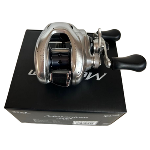 Carrete de Pesca de Baitcasting Metanium MGL HG para Diestros, Aleación de Aluminio, 300g, Sistema de Arrastre Suave, Ligero - Product Image 4