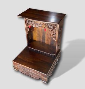 Armoire de culte moderne en bois d'ébène vietnamien artisanal pour le Dieu de la Richesse, idéale pour la maison, le bureau et les entreprises - Product Image 1