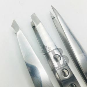 Pinzas Profesionales para Cejas, Embalaje con Logotipo Gratuito, Pinzas de Visón Sostenibles y Duraderas de Lujo, Pinzas con Logotipo Personalizado - Product Image 4