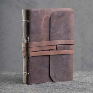 Carnet de notes en cuir de style vintage de haute qualité, papier coton blanc, idéal pour l'écriture et le dessin, cadeau parfait pour la peinture - Product Image 1