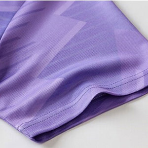 Uniforme de fútbol con cintura elástica hecho de material de alta calidad diseñado para jugadores jóvenes y adultos - Product Image 5
