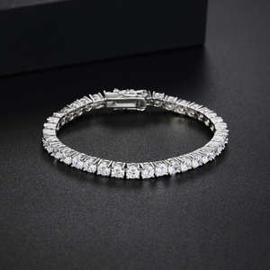 Excellent Quality Luxury Handmade Diamond <b>Bracelet</b> with Brilliant Sparkle for Wedding Jewelry <b>Sets</b> Available At Best Price - Product Image 1