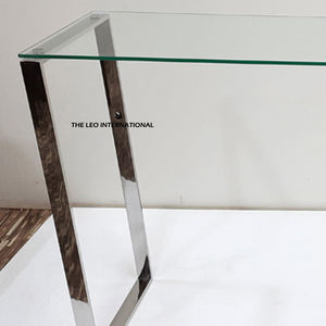 Meubles d'intérieur modernes de haute qualité, design haut de gamme, avec des détails artistiques classiques et raffinés pour les tables consoles modernes. - Product Image 5