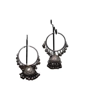 Boucles d'oreilles jhumka ghungro en laiton, aspect argent, style indien, dernière mode, pour femmes et filles - Product Image 1