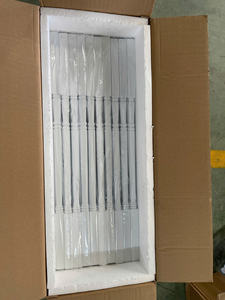 Balustres carrés blancs apprêtés en gros pour escaliers modernes et élégants, balcons – Écologiques et durables - Product Image 3