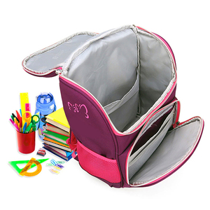 Mochila táctica de nylon negra personalizada con MOQ bajo, hecha a medida, con múltiples bolsillos para portátil, para uso diario y viajes. - Product Image 6