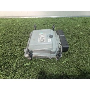 ECUs y Módulos de Computación Usados de Clase E A2729004600 - Product Image 3