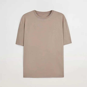 เสื้อยืดไลฟ์สไตล์ผู้ชายจากโรงงานโดยตรง ผู้ผลิต OEM รับทำโลโก้ เสื้อผ้าแฟชั่นลำลอง แบรนด์ส่วนตัว จำหน่ายส่ง - Product Image 2