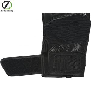 Gants de frappe en tricot synthétique avec paume en peau de mouton Pittards pour une meilleure adhérence et une durabilité accrues - Product Image 3