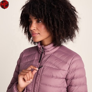 Doudoune matelassée légère pour femme, manteau d'hiver à col montant zippé, veste rembourrée personnalisée pour femme - Product Image 4