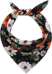 Pañuelo de Seda Cuadrado Satinado con Diseño Personalizado, Bajo MOQ, para Mujer, Estilo Urbano, Secado Rápido, Transpirable, Multifuncional - Product Image 4