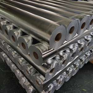 Lámina de Aluminio con Capa Reflectante de Calor para Techos y Paredes, Material de Polímero de Alta Calidad como Control de Vapor - Product Image 1