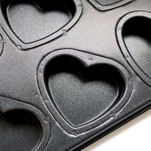 Moule à gâteau romantique en forme de cœur à 6 cavités, revêtement antiadhésif double face, acier au carbone robuste, compatible four, sans BPA, spécial - Product Image 3