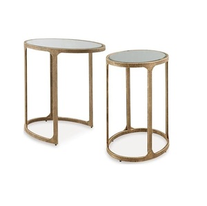 Mesas auxiliares nido de 2 piezas estilo vintage glam – Superficie de vidrio reflectante con marco de metal dorado envejecido - Product Image 3