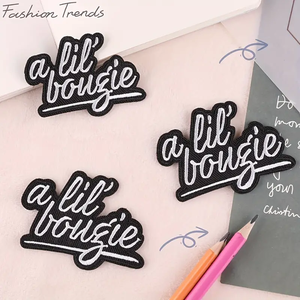 Parche Bordado de Perro de Dibujos Animados al por Mayor, Aplique Termoadhesivo para Ropa, Sombreros, Jeans, Mochilas, Accesorios Decorativos DIY - Product Image 6
