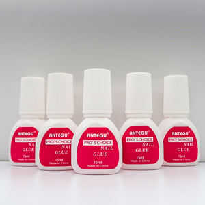 <span class=keywords><strong>Colle</strong></span> à <span class=keywords><strong>Ongles</strong></span> Liquide Rose 15g avec Pinceau, Adhésion Forte de Précision pour <span class=keywords><strong>Faux</strong></span> <span class=keywords><strong>Ongles</strong></span>, <span class=keywords><strong>Ongles</strong></span> à Presser, Capsules et Étiquette Privée - Product Image 4