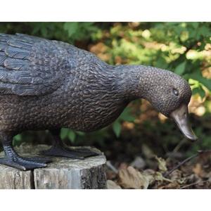 Sculpture d'oie en fonte, finition bronze, faite à la main, décorative, personnalisable, statue d'oiseau pour décoration de jardin - Product Image 6