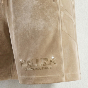 กางเกงขาสั้นผู้ชายแฟชั่นกำมะหยี่สไตล์สตรีทแวร์ ประดับโลโก้คริสตัล รุ่นซัมเมอร์ มัลซ่า ทรงปกติ รุ่นอีลิท - Product Image 5