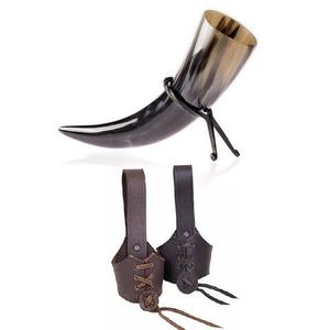 Corne à boire en corne de buffle naturelle, style Viking, avec support en cuir ou support en corne, faite à la main, polie et gravée, vaisselle médiévale. - Product Image 4