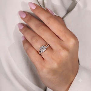 Ensemble de bague de fiançailles en or 14 carats couleur E VS1 2,40 carats taille marquise avec diamant de laboratoire et alliance assortie incurvée 0,20 carats - Product Image 4