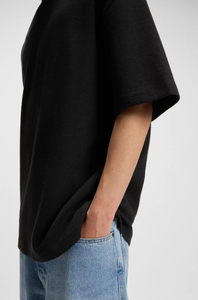 Camiseta Negra Extra Grande Premium, 100% Algodón, Estilo Urbano, Logotipo Personalizado, OEM ODM para Hombre, MARFA INTERNATIONAL - Product Image 2