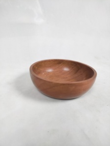 Cuenco de Madera Tallado a Mano para Servir Dulces, Diseño de Lujo, Decoración Artesanal - Product Image 3