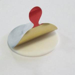 Opercules en aluminium de qualité alimentaire 8011 pour induction thermique, doublures de scellage par induction thermique, opercules découpés à la presse pour bouteilles de 100 ml - Product Image 1