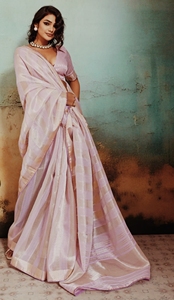 Sari en soie Banarsi, moderne, pour femmes indiennes, pour occasions de fête, séchage rapide, design dessiné à la main, saison automne - Product Image 2