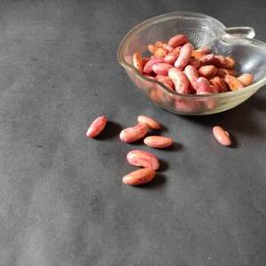 ถั่วไตอินเดียสด ผลผลิตใหม่ เกรดพรีเมียม สีแดงธรรมชาติ ราจมา ฟิตทรี อินเตอร์เนชั่นแนล อายุการเก็บรักษา 24 เดือน สำหรับการนำเข้าทั่วโลก - Product Image 3