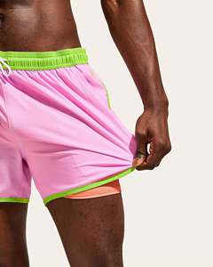 Pantalones cortos de entrenamiento personalizados 2 en 1 para hombre, de doble capa, para gimnasio, entrenamiento, correr, deportes, con forro de compresión interior y bolsillos laterales - Product Image 3