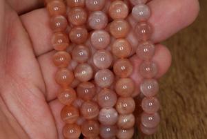 ลูกปัดมูนสโตนสีส้มธรรมชาติ ลูกปัดมูนสโตนทรงกลมเรียบ สำหรับทำเครื่องประดับ สร้อยคอ สร้อยข้อมือ ขายส่ง - Product Image 2