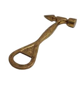 Ouvre-bouteille en métal martelé à finition antique, bars, restaurants, service de boissons commercial, ouverture de bouchons de bouteilles, utilisation d'ouvre-bouteille - Product Image 1