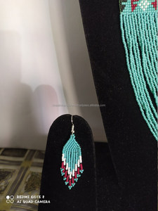 Collar de cuentas de cristal elegante hecho a mano para mujeres de todas las edades Ajuste cómodo con brillo llamativo - Product Image 2