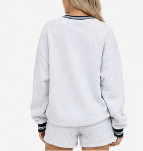 Sudadera Casual de Cuello Alto para Mujer, Otoño-Invierno-Primavera, con Bordado de Letras Griegas Impresas Personalizadas, Ecológica y Transpirable - Product Image 3