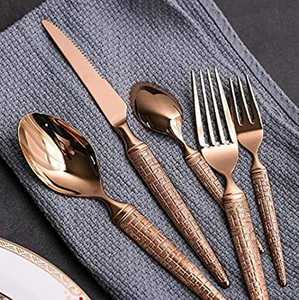 Ensemble de couverts de style italien 5 pièces plaqué or rose, compatible lave-vaisselle, pour fêtes et fiançailles - Product Image 3