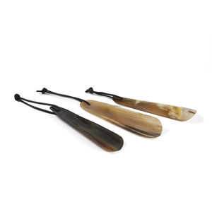 Chausse-pied en corne de taureau de qualité supérieure, fait à la main, sculpté, écologique, durable, long, confortable, élégant, corne naturelle, finition lisse, outil pour chaussures - Product Image 6