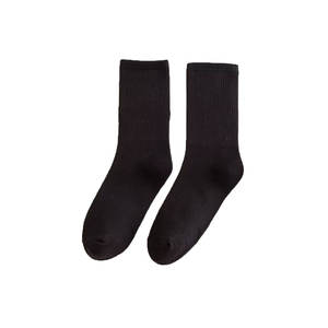 Chaussettes personnalisées pour adolescents, logo du fabricant imprimé, vente en gros pour les marques jeunes. - Product Image 3
